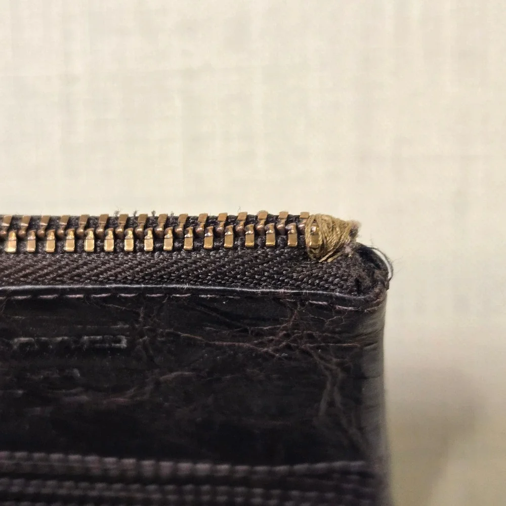 COCHOA Bifold Brown Distressed Zipper Pouch Travel RFID Blocking Leather Wallet